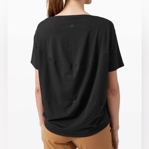 lululemon athletica Black back in action tee - side 10/12